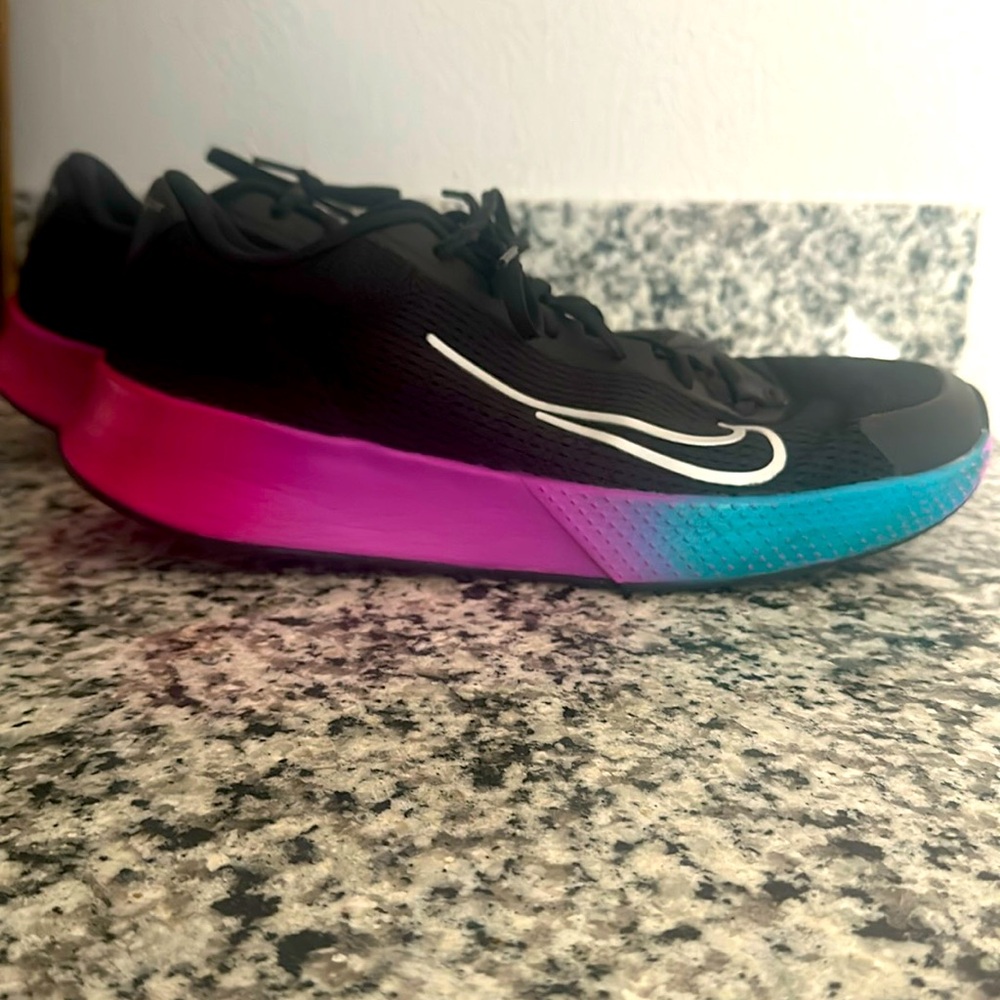 Nike Men’s Vapor Lite Court Shoes Black Pink Teal Size 11